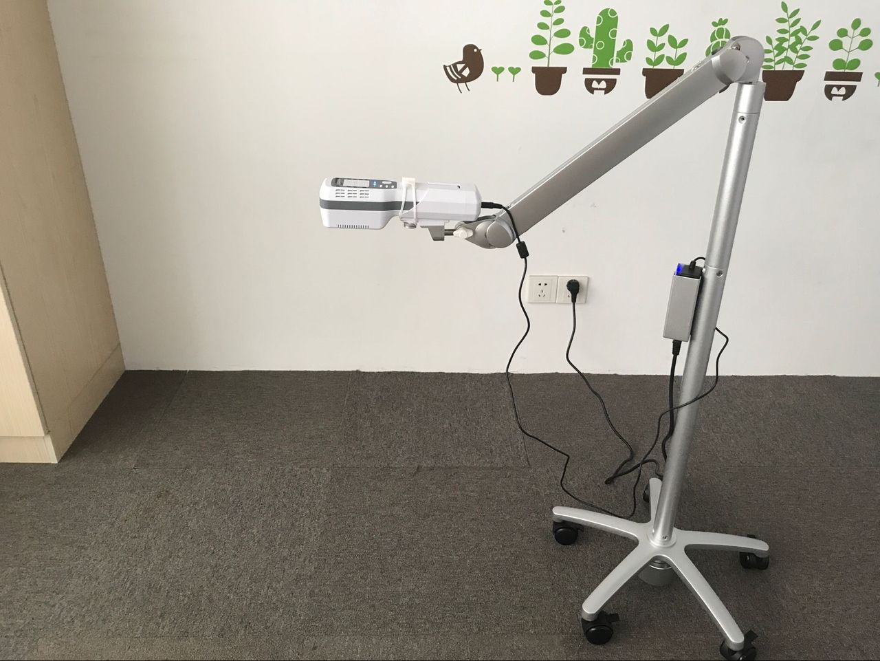 Сканер вен, веновизор "VEIN FINDER VIVO 500S"- аппарат для визуализации ...